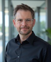 Accenture Employee Jon Stone's profile photo