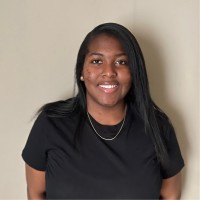 Dynamic Transit Company Employee Maya Birton's profile photo