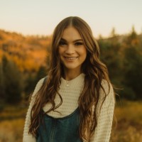 Kendra Hansen Email & Phone Number