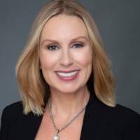 Superior Construction Employee Julie Thompson's profile photo