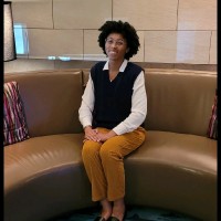 Tinley Park Public Library Employee Danyelle Clements's profile photo