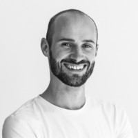 Jonathan Kröger Email