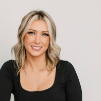 Twin Oaks Real Estate Employee Kassi Decarlo's profile photo