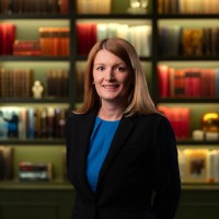 E-mail e número de telefone de Olga Mudryakova