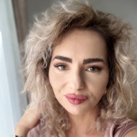 Daniela Plugaru Email