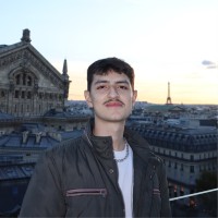 Lucas Maximo Santos Email