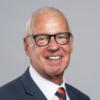 Stuart McInnes Email & Phone Number