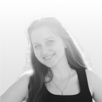 Alexandra Ocheretynaya Email