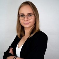 Monika Fijał Email