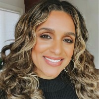 MAC Cosmetics Employee Jessica Villarroel's profile photo