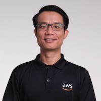 Amazon Web Services (AWS) Employee Vu Tran's profile photo