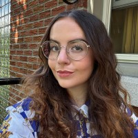 Veronica Langlois's profile photo