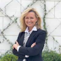 Joy Cave's profile photo