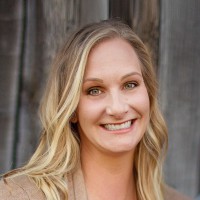 Signature Hardware Employee Rachel Lawrence's profile photo