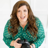 Summer Lambert Email & Phone Number
