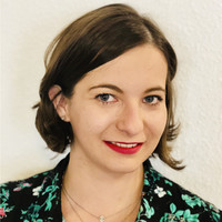 Anna Petelska Email