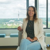 Ilona Holkenborg Email & Phone Number