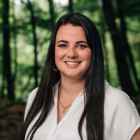 Alexandra Desrosiers Email