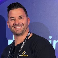 Parker Poor E-Mail & Telefonnummer