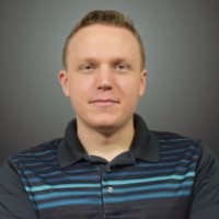 Robert Karecki Email