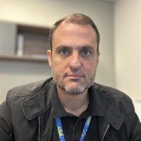 Luis Schio Email