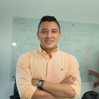 Mauricio Mora Email