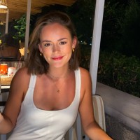 Olivia Rowe Email