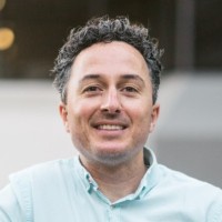 Dyna Robotics Employee Alejandro Ron's profile photo