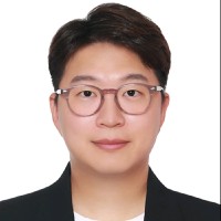 조성환 Email & Phone Number