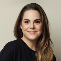 Robin PR Employee Amanda Vidigal's profile photo