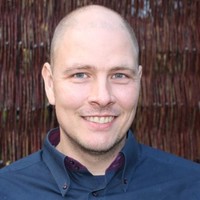 Lars Simmelsgaard Email