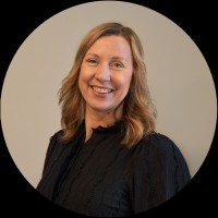 Ulrika Röstlund Email
