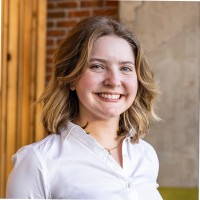 Alaura Gage Email & Phone Number