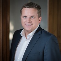 Stefan Dütting Email