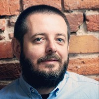 Łukasz Moskała Email