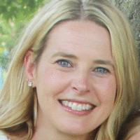Stephanie van Dinther Email & Phone Number