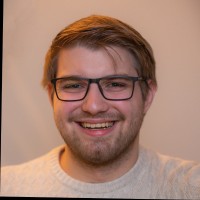 Jonas Roos Email