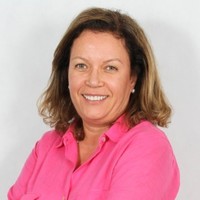 Elza Pereira Email