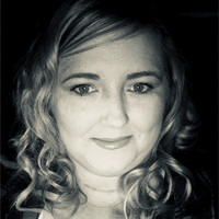 Kelly Anderson Email & Phone Number