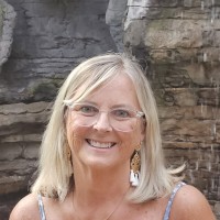 Booz Allen Hamilton Employee Debbie Cote's profile photo