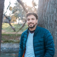 Federico Castañares Email