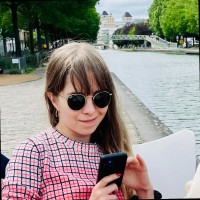 Eve Guiraud Email