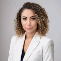 Company Hero Employee Lucinéia Araújo's profile photo