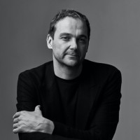 E-mail e número de telefone de Daniel Humm