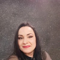 Bruna Nepomuceno Email
