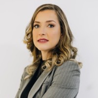 Engecode Employee Lucy Regis's profile photo