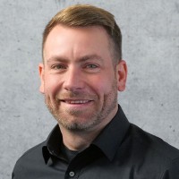 Maximilian Arntz Email