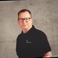 Peter Kühne Email