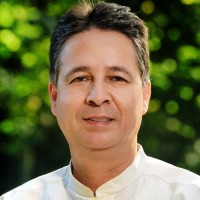 Rainbow Restoration Employee Ernesto Pinal's profile photo