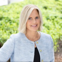 Edwards Lifesciences Employee Lisa Hughes's profile photo